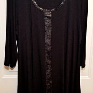 Karen Kane Black Knit Tunic with Decorative Trim and Handkerchief Flair Hem!  1X